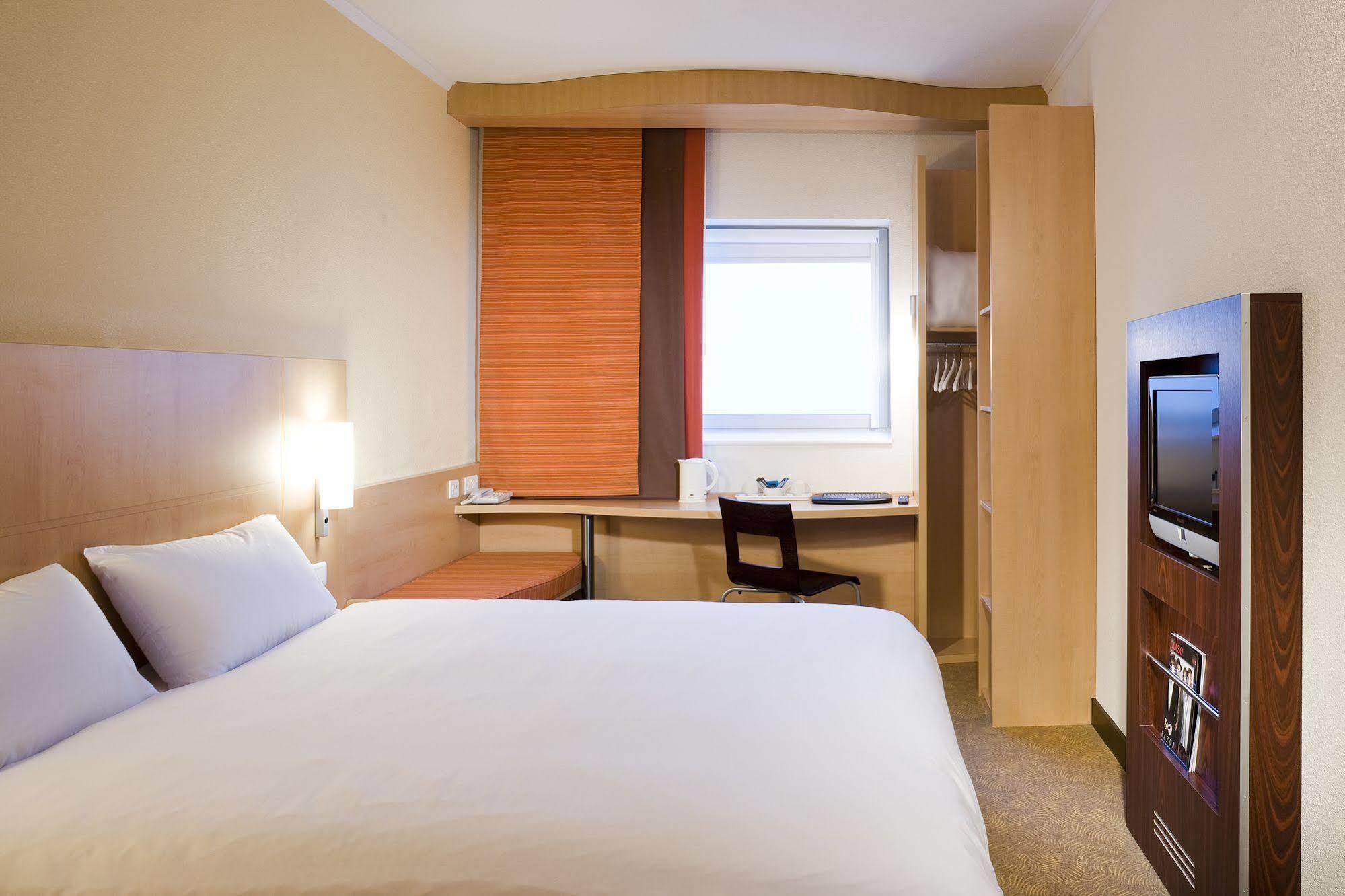 Ibis Hull City Centre Кингстон-апон-Халл Экстерьер фото