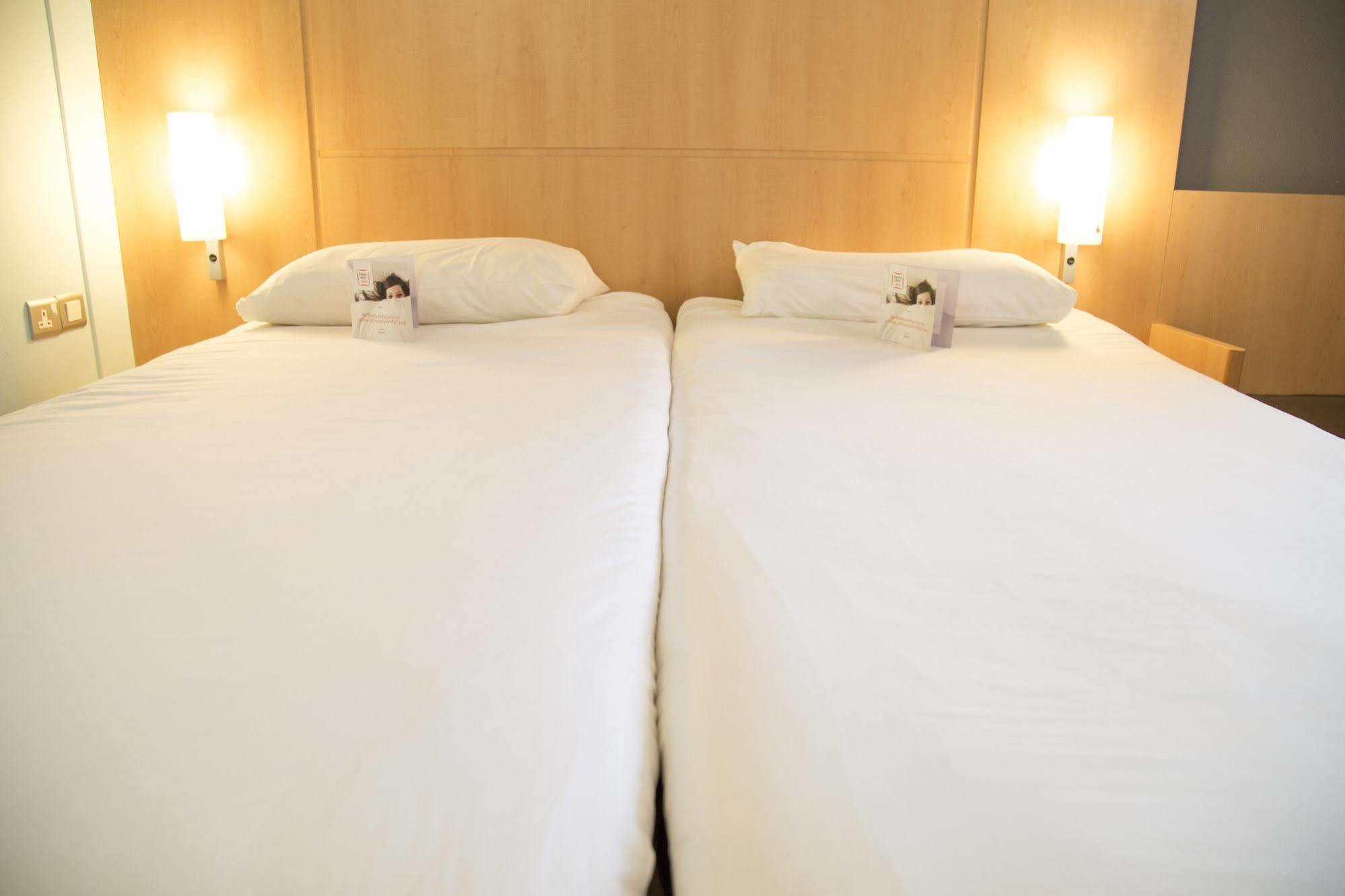 Ibis Hull City Centre Кингстон-апон-Халл Экстерьер фото